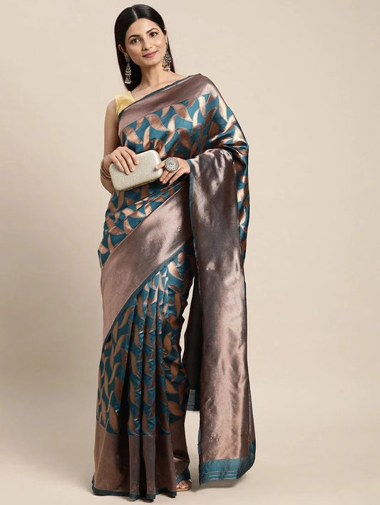 Rama Keri: Exquisite Kanjivarm Silk Saree in Vibrant Rama Color - Outfit Odessey