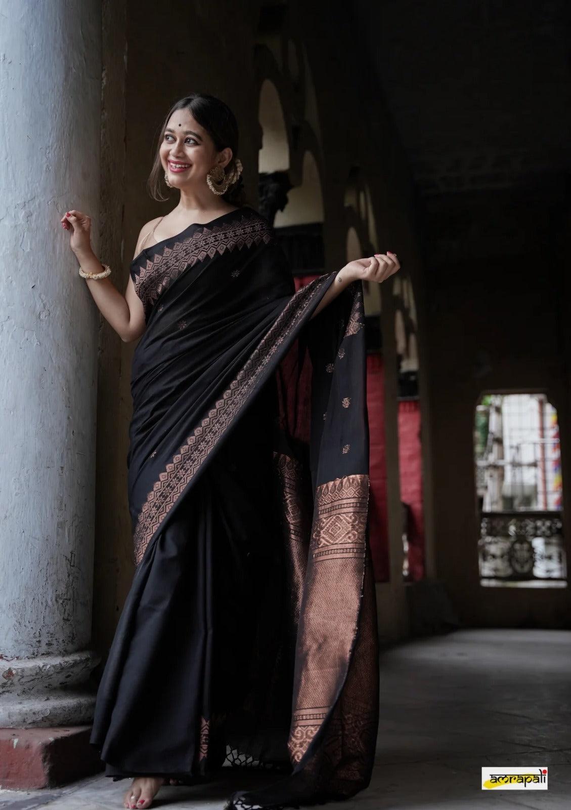 Black Kanjivaram Silk Saree with Subtle Floral Accents for Timeless Grace - Outfit Odessey