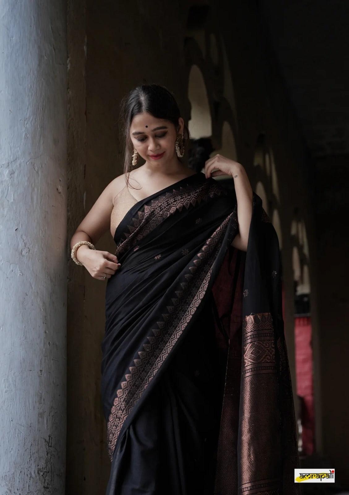 Black Kanjivaram Silk Saree with Subtle Floral Accents for Timeless Grace - Outfit Odessey