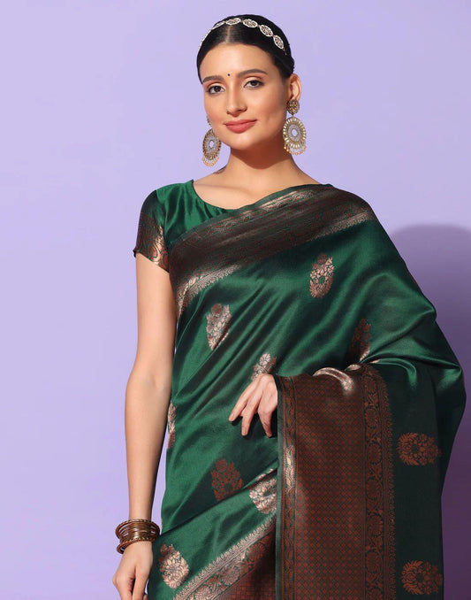 Radiant Green Saree with Charming Pink Palla - Outfit Odessey