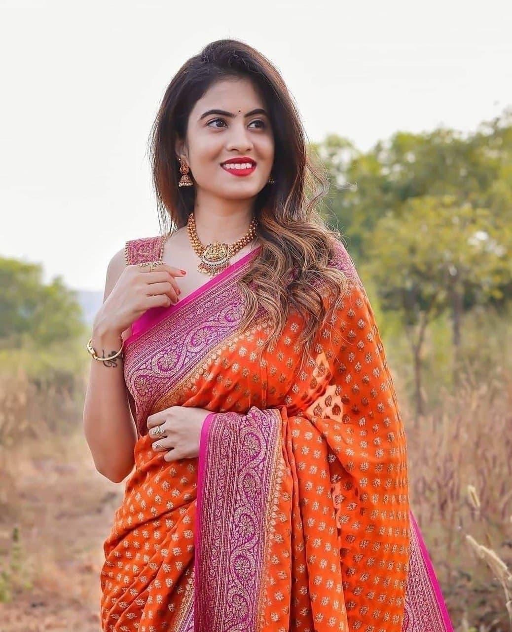 Orange Saree with Stunning Pink Patta - Outfit Odessey