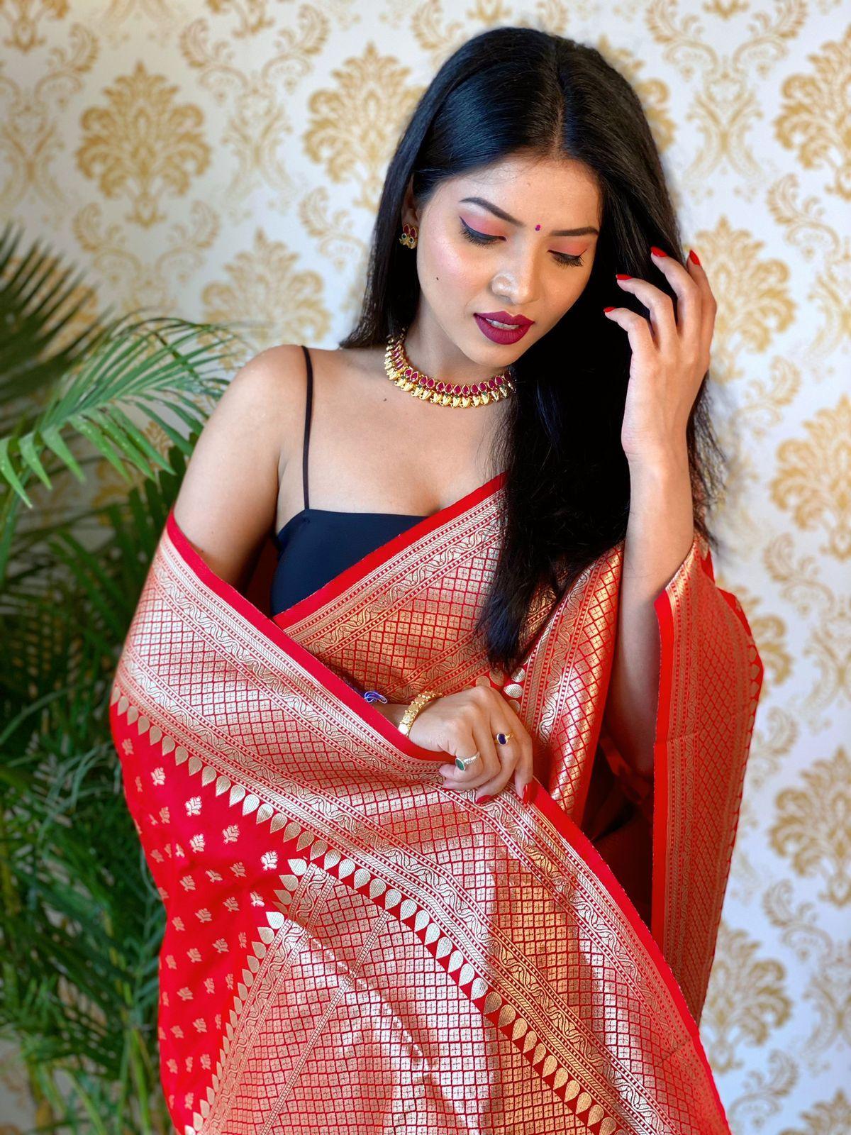 Crimson Allure: Red Bindi Saree for Radiant Elegance - Outfit Odessey