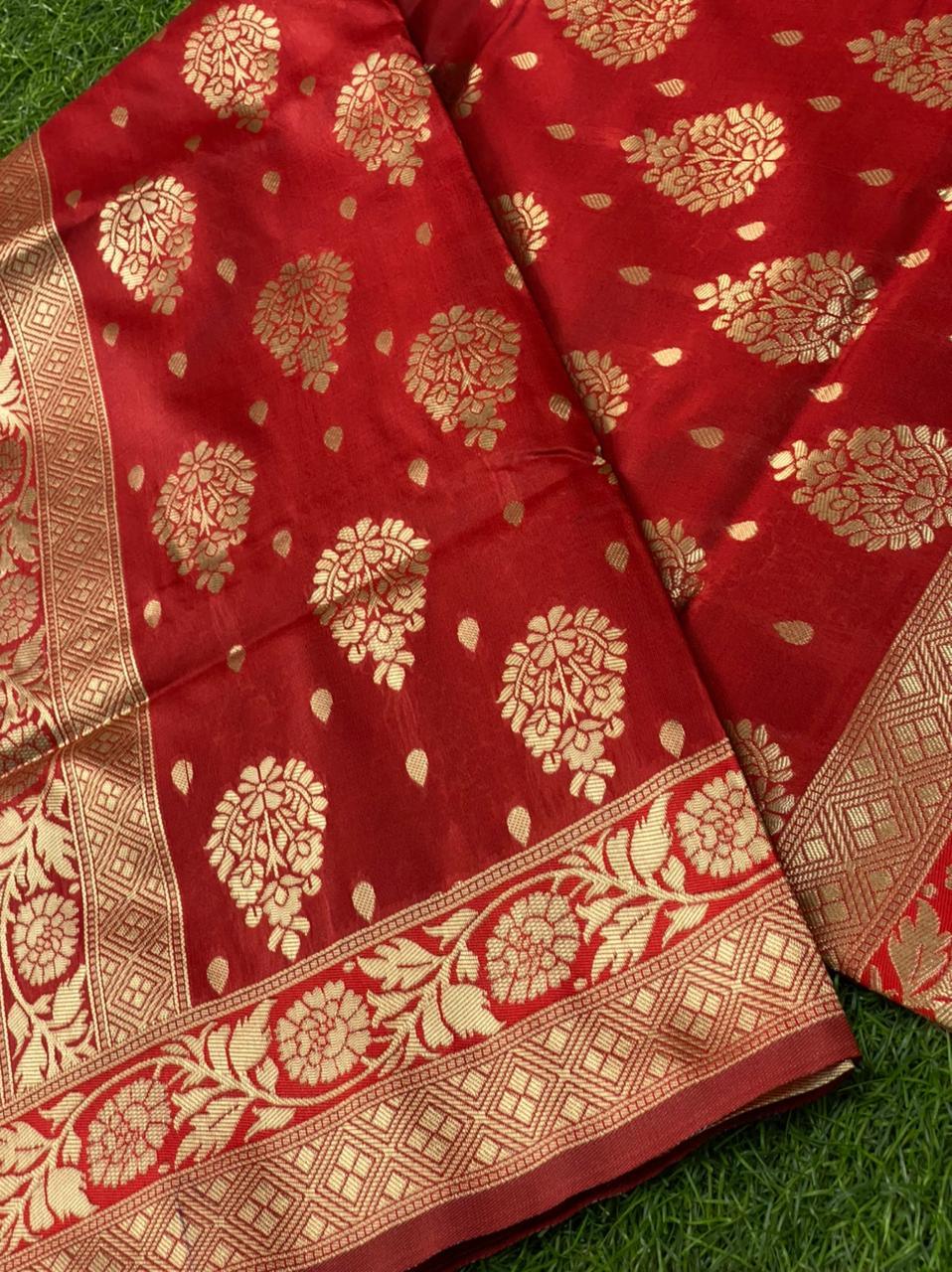 Elegant Red Butta Patti Saree: Vibrant Ethnic Wear for Women - Outfit Odessey